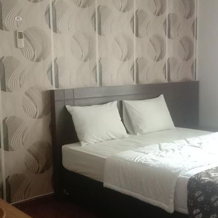 Hotel Ndalem Bintaran Yogyakarta Esterno foto
